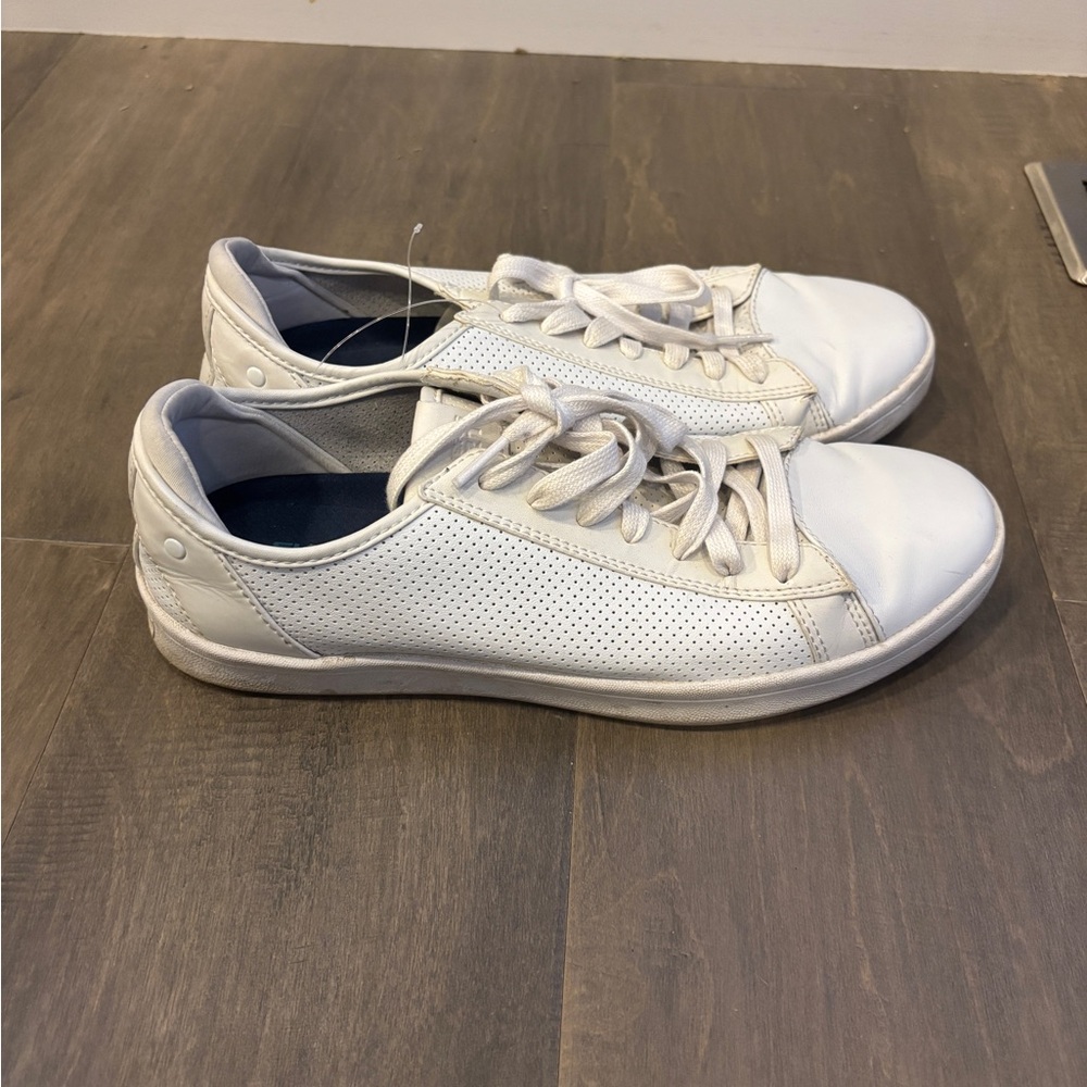 Skechers Air-Cooled Memory Foam Men's Low-Top Perforated Sneakers - White